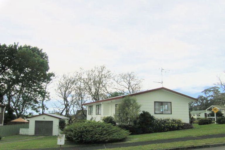 Photo of property in 2 Walnut Grove, Omokoroa, 3114