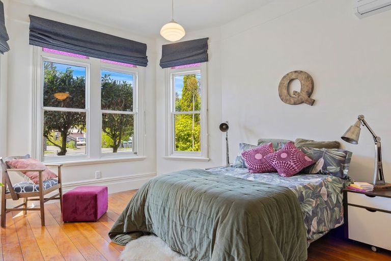 Photo of property in 131 Somerfield Street, Somerfield, Christchurch, 8024