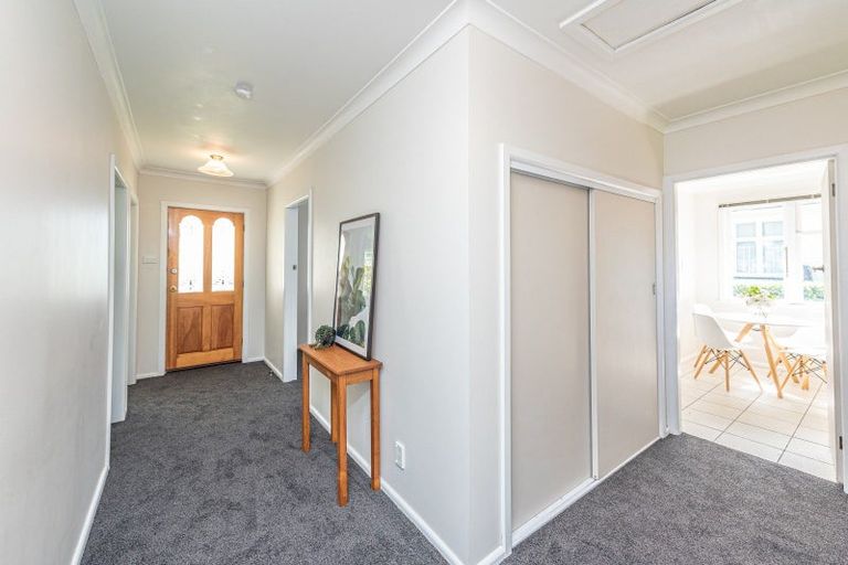 Photo of property in 2 Cumbrae Place, Aramoho, Whanganui, 4500