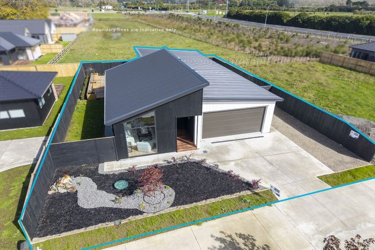 Photo of property in 15 Kakano Street, Clevedon, 2582