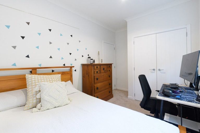 Photo of property in 19 Darraghs Road, Brookfield, Tauranga, 3110