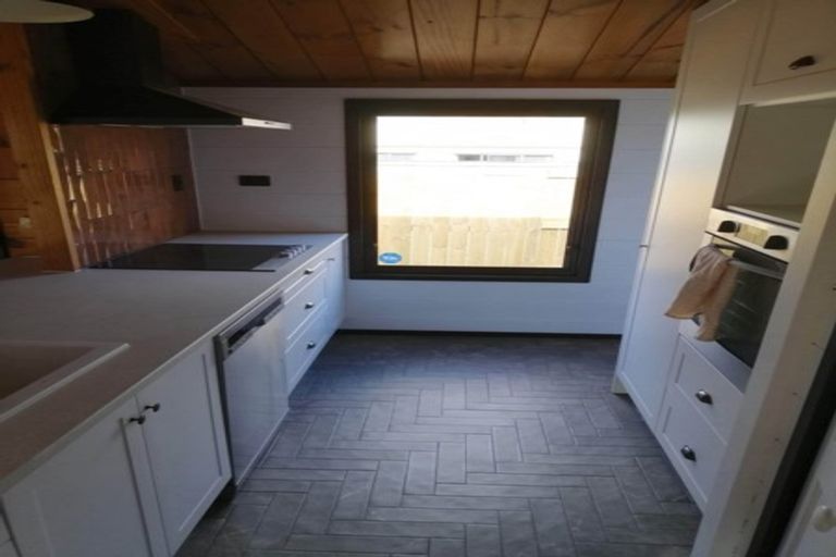 Photo of property in 990 Papamoa Beach Road, Papamoa Beach, Papamoa, 3118