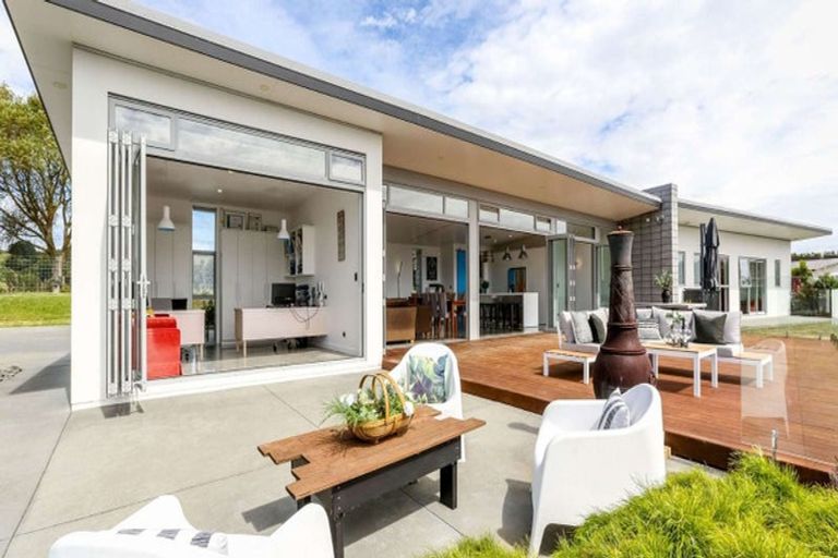 Photo of property in 11 Wilson Road, Urenui, 4375