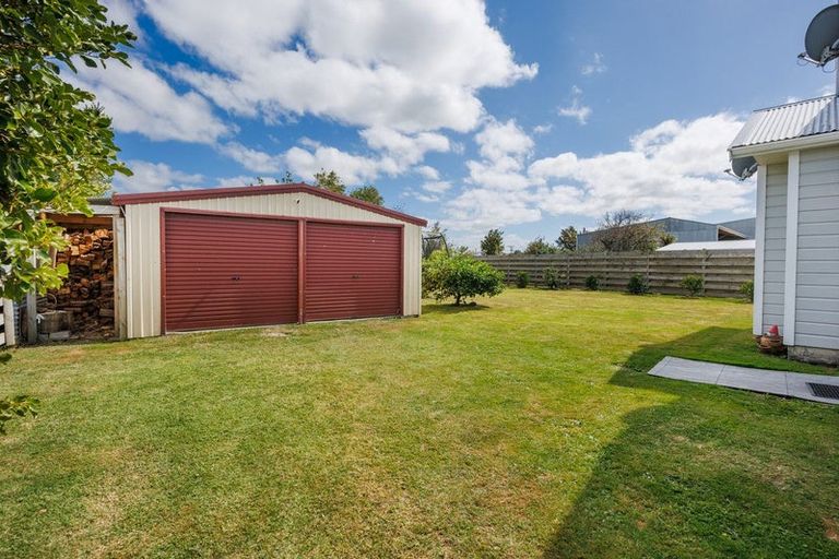 Photo of property in 3 Medway Street, Rongotea, 4476