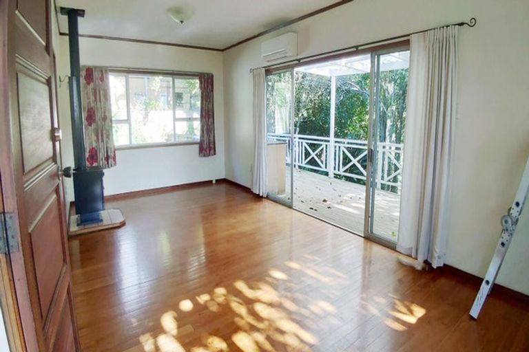 Photo of property in 11 Penzance Road, Mairangi Bay, Auckland, 0630