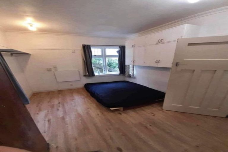 Photo of property in 56 Raroa Road, Kelburn, Wellington, 6012