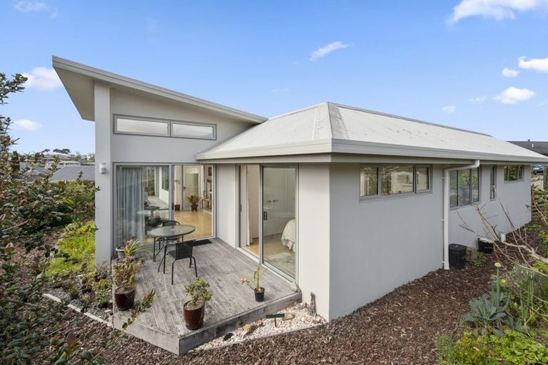 Photo of property in 55 Contour Avenue, Pyes Pa, Tauranga, 3112