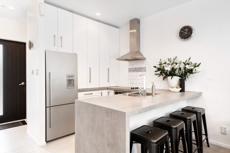 Photo of property in 12/11 The Avenue, Albany, Auckland, 0632