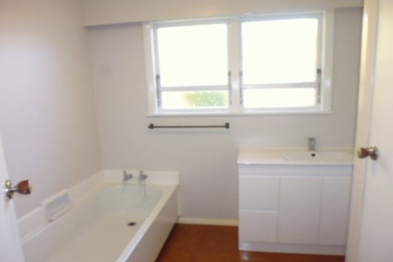 Photo of property in 84 Tarawera Road, Johnsonville, Wellington, 6037