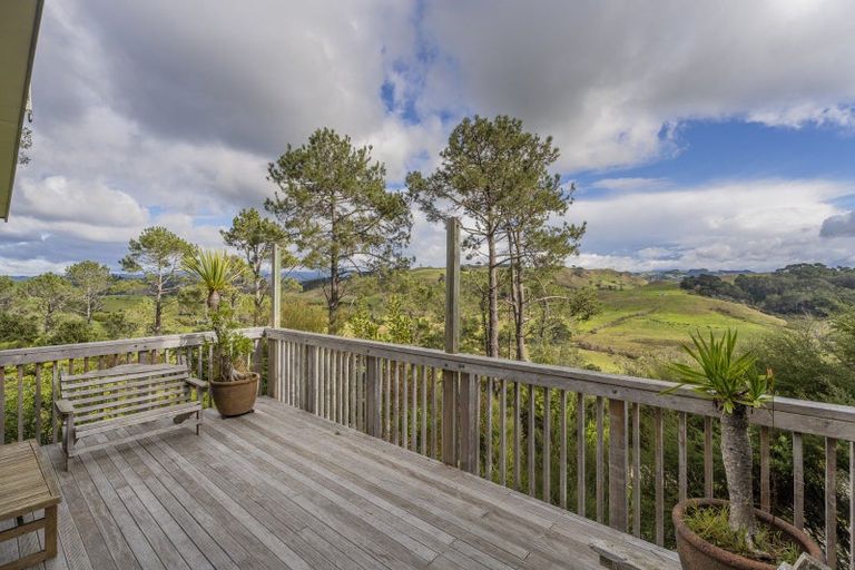 Photo of property in 63 Orchard Road, Hahei, Whitianga, 3591