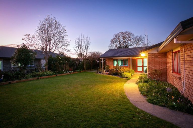 Photo of property in 103 Browning Street, Leamington, Cambridge, 3432