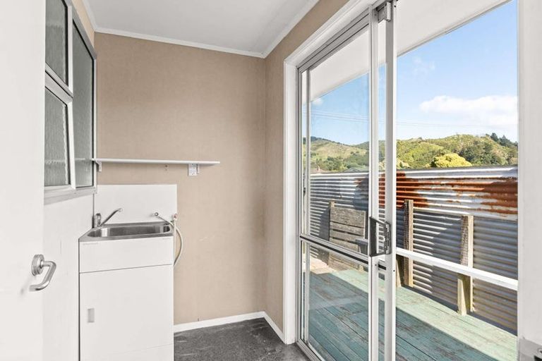 Photo of property in 77 Ranfurly Street, Kaiti, Gisborne, 4010