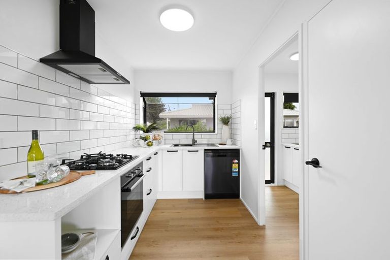 Photo of property in 24a Lloyd Drive, Nawton, Hamilton, 3200