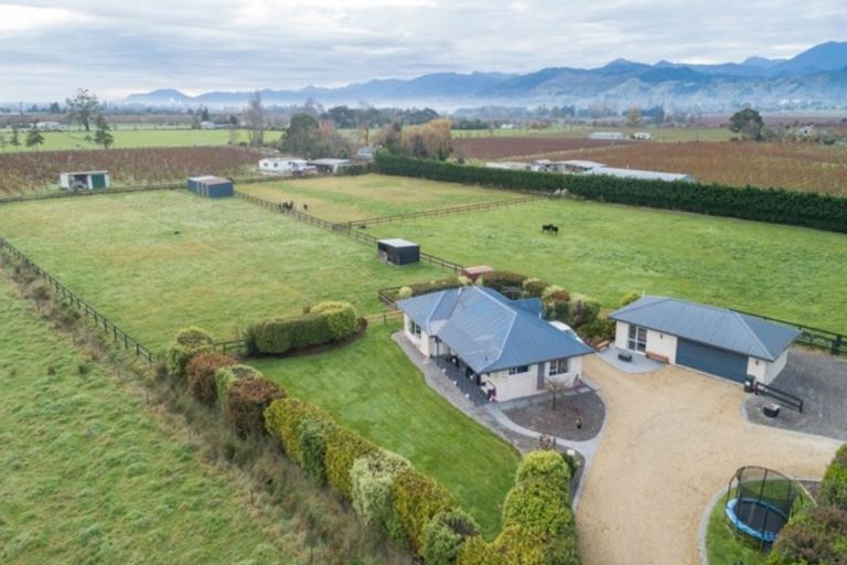 Photo of property in 131 Teapot Valley Road, Brightwater, 7091