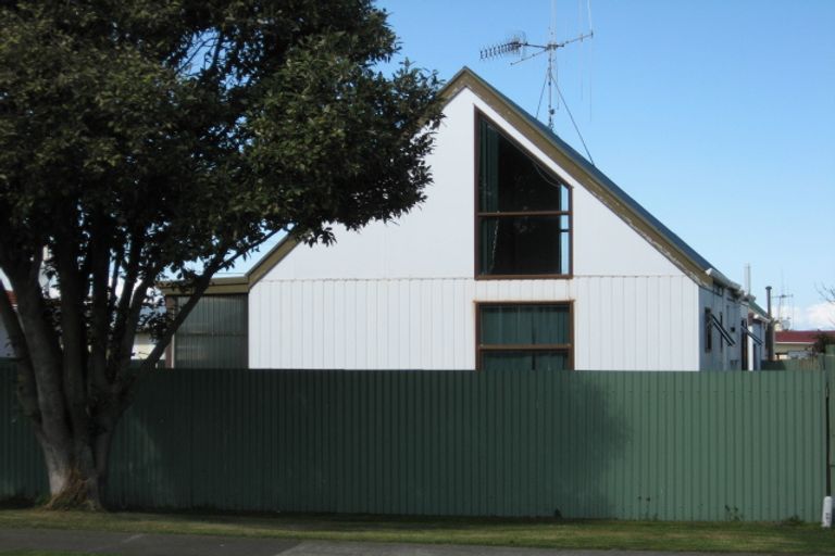 Photo of property in 84a Manuka Street, Castlecliff, Whanganui, 4501