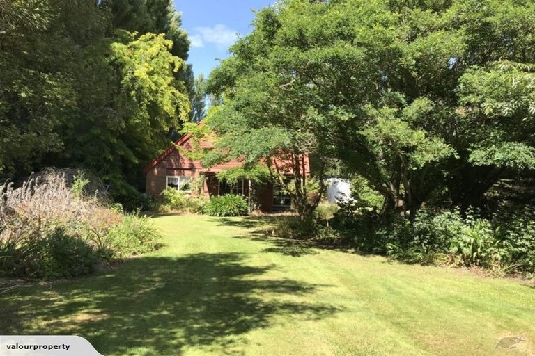 Photo of property in 426 Sawyers Arms Road, Harewood, Christchurch, 8051