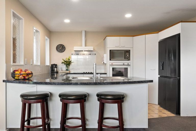 Photo of property in 42 Bella Rosa Drive, Hei Hei, Christchurch, 8042