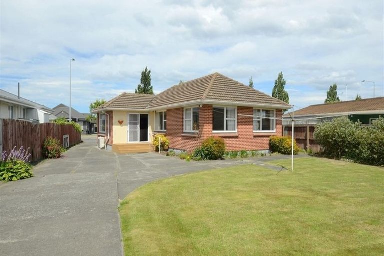 Photo of property in 797 Main North Road, Belfast, Christchurch, 8051
