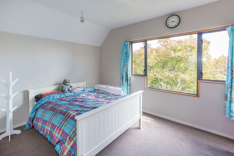Photo of property in 128a Mcfaddens Road, St Albans, Christchurch, 8052
