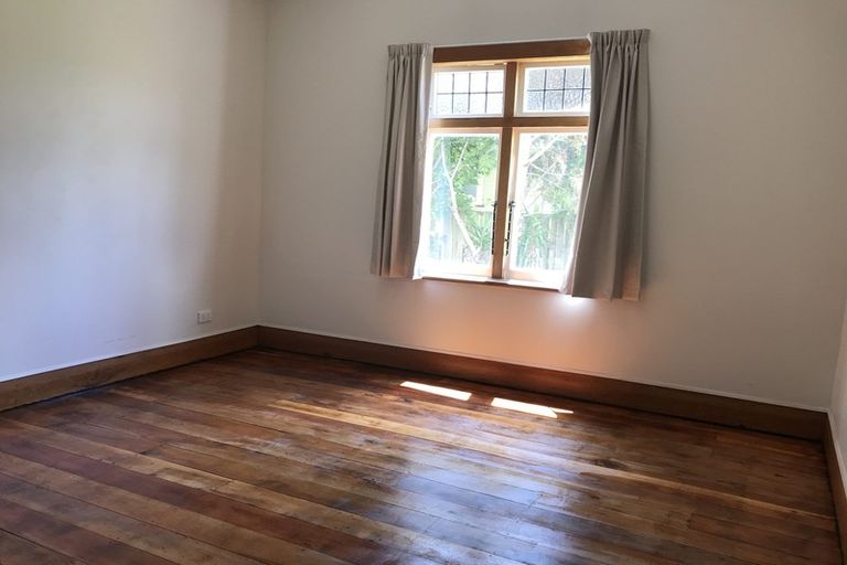 Photo of property in 31 Rosella Road, Mangere East, Auckland, 2024