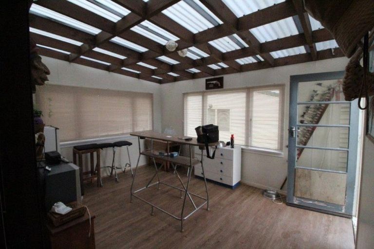 Photo of property in 19 Helena Street, Lumsden, 9730