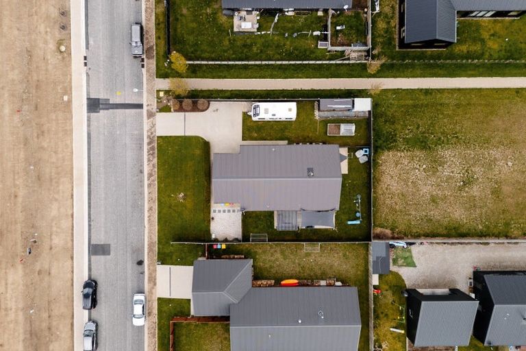 Photo of property in 12 Swan Street, Lake Hawea, Wanaka, 9382