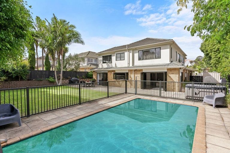 Photo of property in 27 Santa Ana Drive, Dannemora, Auckland, 2016