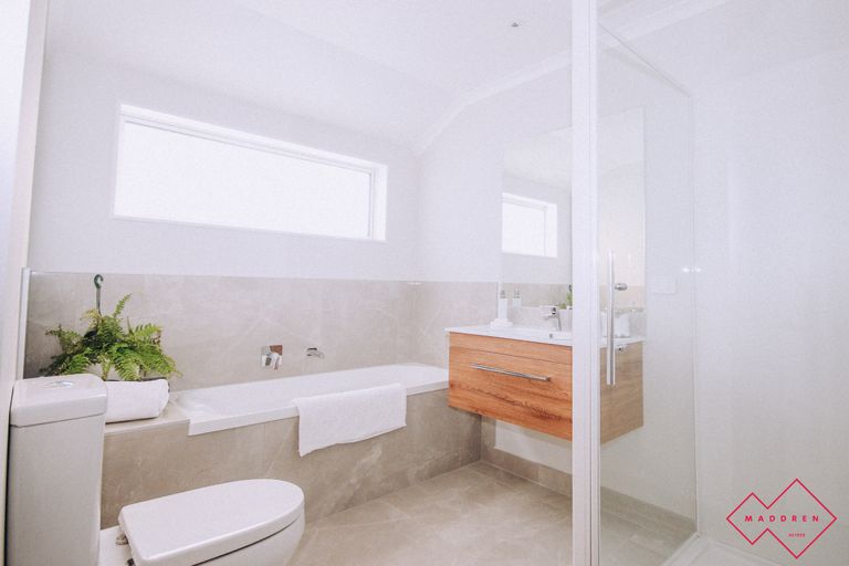 Photo of property in 31 Nellie Drive, Kumeu, 0810