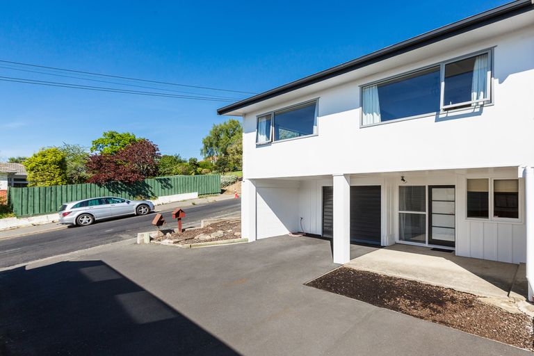 Photo of property in 42 Crosby Street, Mornington, Dunedin, 9011