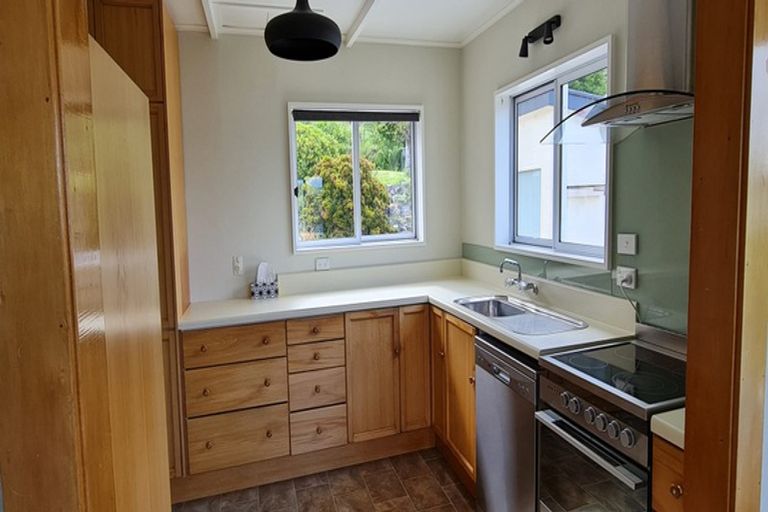 Photo of property in 10 Hawk Lane, Saint Leonards, Dunedin, 9022