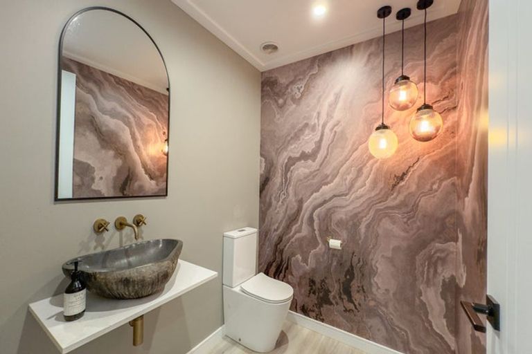 Photo of property in 28a Station Street, Tirau, 3410