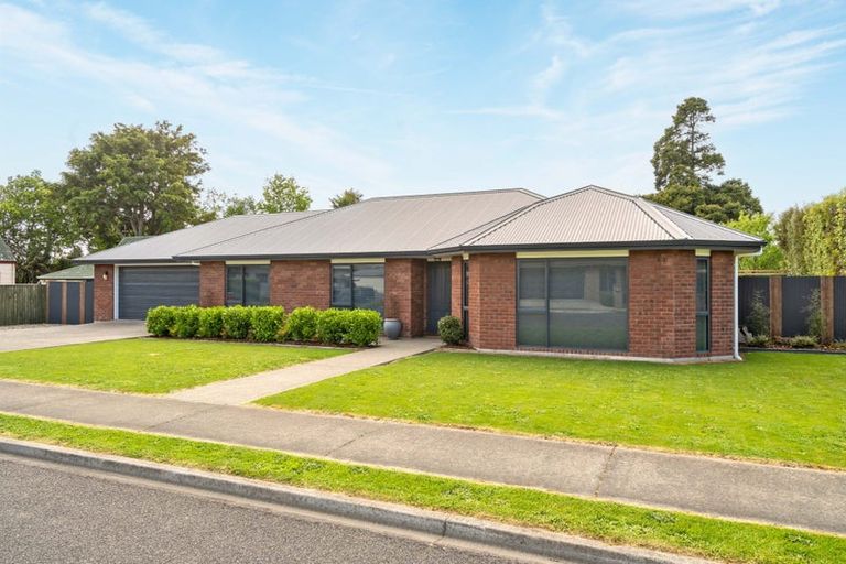 Photo of property in 1 Gimson Street, Solway, Masterton, 5810