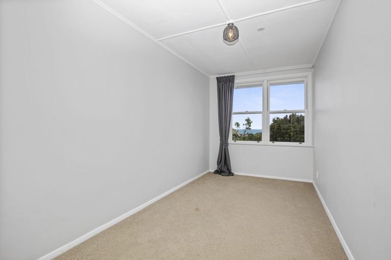 Photo of property in 46 Downes Street, Titahi Bay, Porirua, 5022
