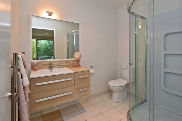 Photo of property in 11 Maurice Knowles Lane, Cashmere, Christchurch, 8022