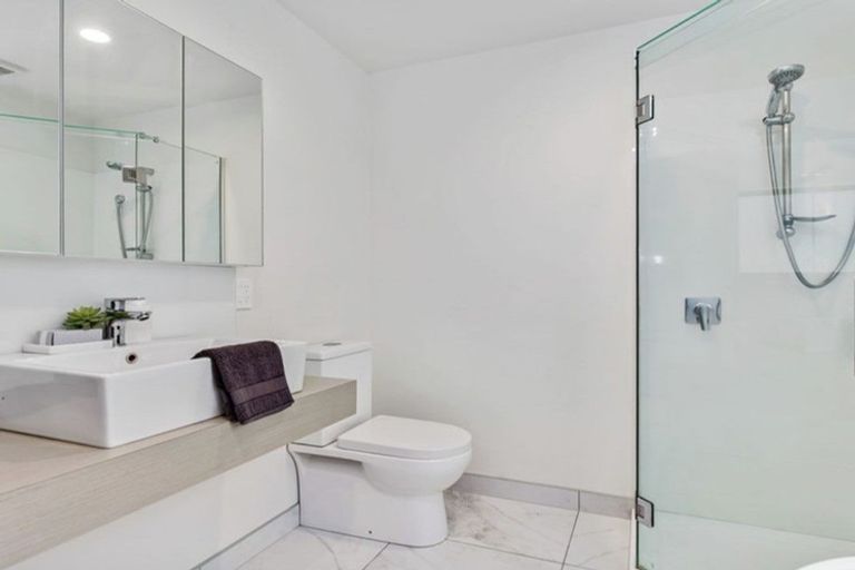 Photo of property in 131c Rosier Road, Glen Eden, Auckland, 0602