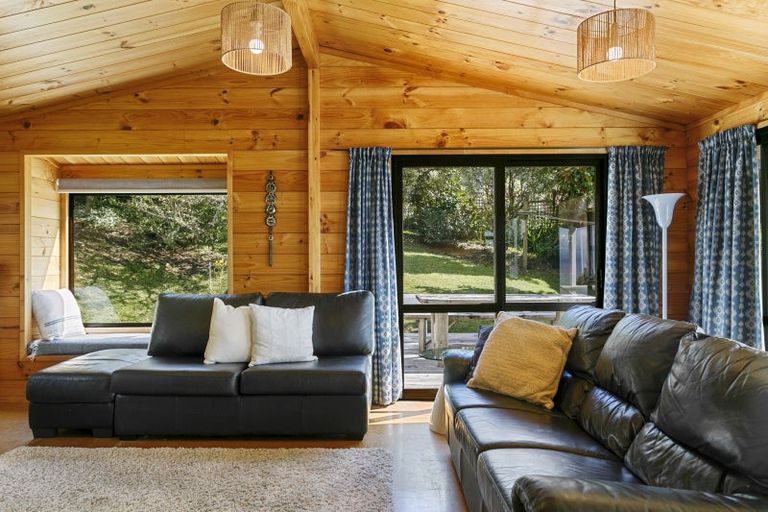 Photo of property in 13 Kamahi Terrace, Omori, Turangi, 3381