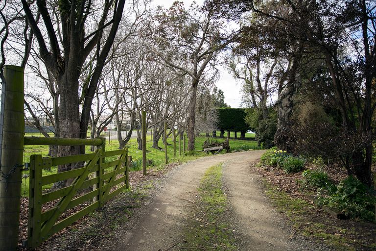 Photo of property in 2 Sussex Street, Weston, Oamaru, 9401