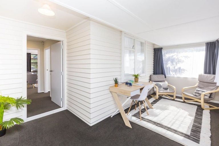 Photo of property in 18 Mary Crescent, Elderslea, Upper Hutt, 5018