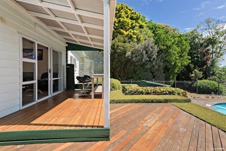 Photo of property in 86 Hull Road, Waiuku, 2682