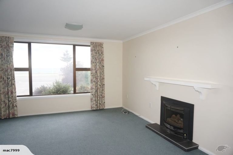 Photo of property in 71 The Esplanade, Westshore, Napier, 4110