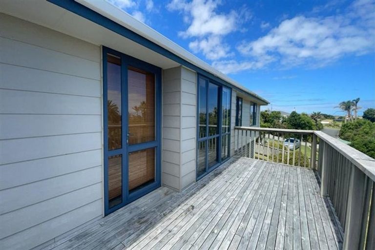 Photo of property in 5 Moeatoa Lane, Baylys Beach, Dargaville, 0377