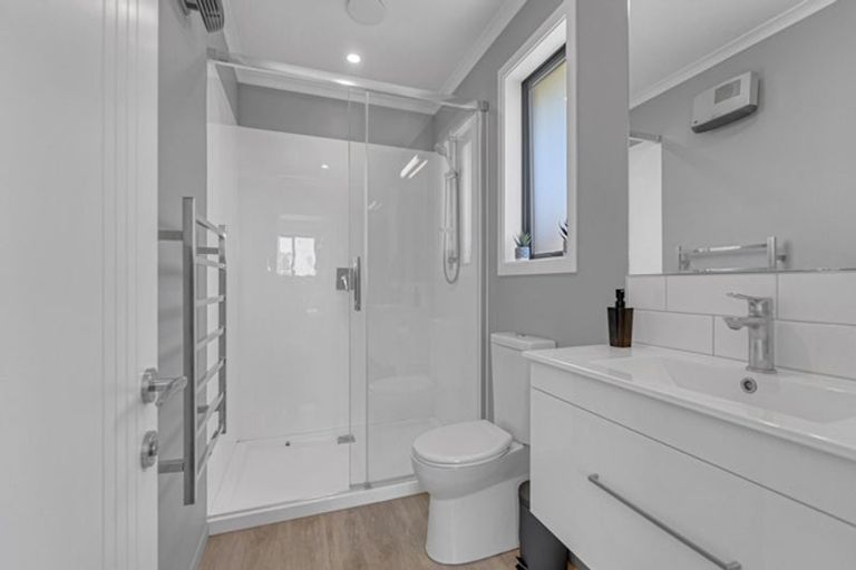 Photo of property in 22 John Raven Lane, Woodend, 7610