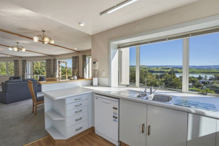 Photo of property in 19 Sandown Street, Waihola, Milton, 9073