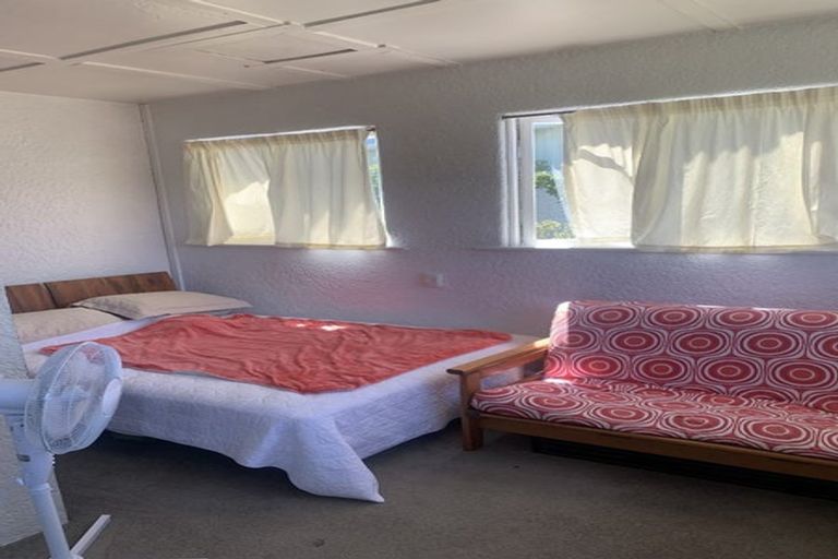 Photo of property in 22 Simmonds Street, Alexandra, 9320