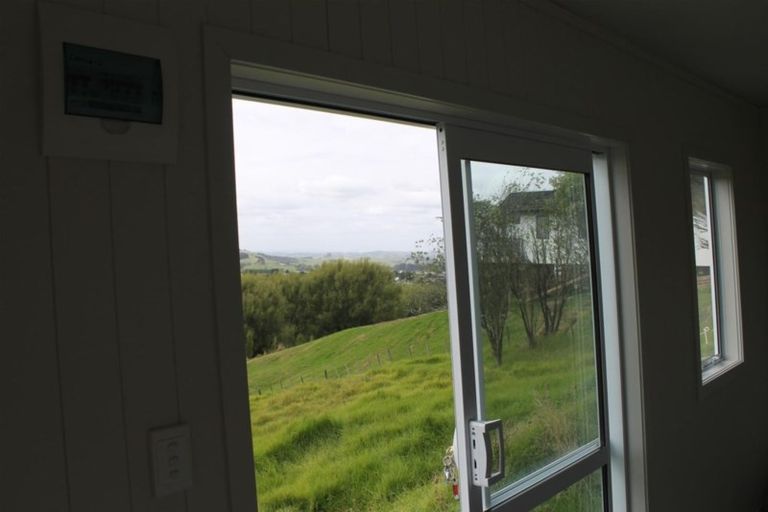 Photo of property in 79 Gorge Road, Maungaturoto, 0520