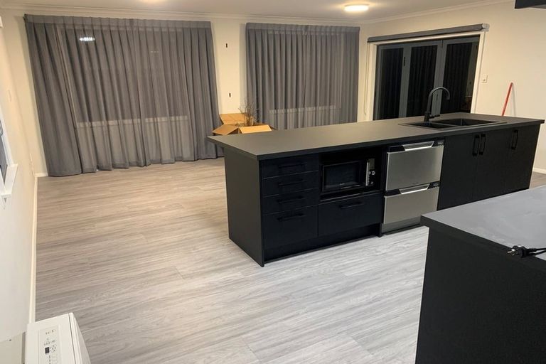 Photo of property in 53 Power Street, Levin, 5510