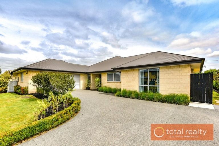 Photo of property in 5 Marcella Gardens, Aidanfield, Christchurch, 8025