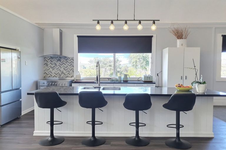 Photo of property in 47 Kenilworth Street, Waipawa, 4210