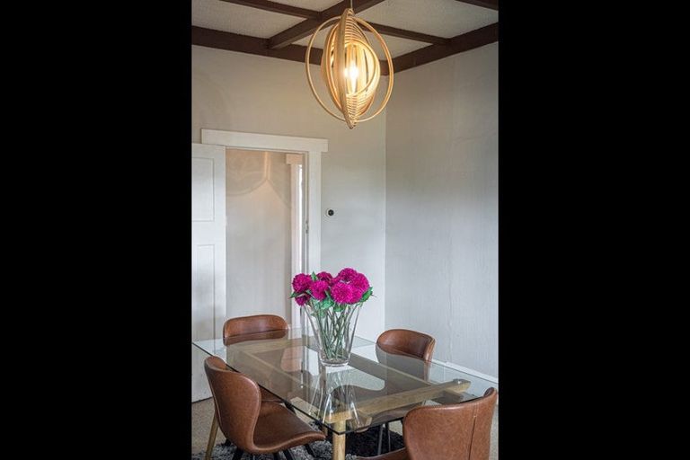 Photo of property in 19 Williams Street, Cambridge, 3434