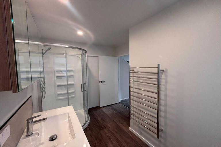 Photo of property in 15 Holly Grove, Maungaraki, Lower Hutt, 5010